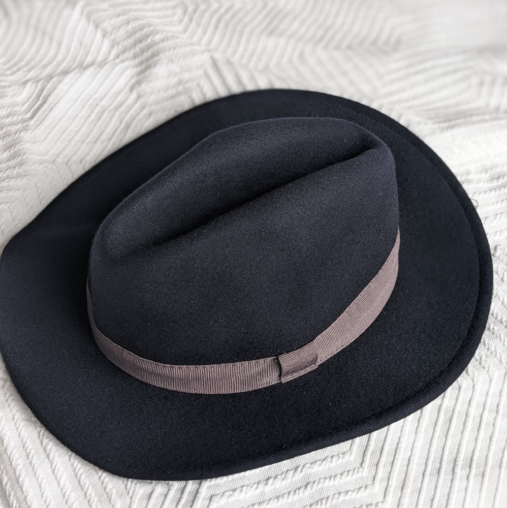 Vintage wool hat